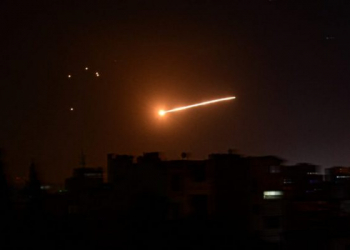 A handout picture released by the official Syrian Arab News Agency (SANA) on February 24, 2020, reportedly shows Syrian air defence intercepting an Israeli missile in the sky over the Syrian capital Damascus. - Six pro-Syrian regime fighters were killed in overnight Israeli air strikes near Damascus, the Syrian Observatory for Human Rights said. Two members of the Islamic Jihad militant group and four pro-Iran fighters in Syria were killed when Israeli aircraft targeted the group late on February 23. (Photo by - / SANA / AFP) / == RESTRICTED TO EDITORIAL USE - MANDATORY CREDIT "AFP PHOTO / HO / SANA" - NO MARKETING NO ADVERTISING CAMPAIGNS - DISTRIBUTED AS A SERVICE TO CLIENTS ==